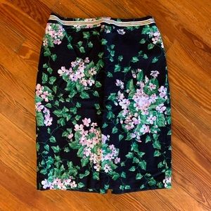 Talbots Pencil Skirt in Violet print